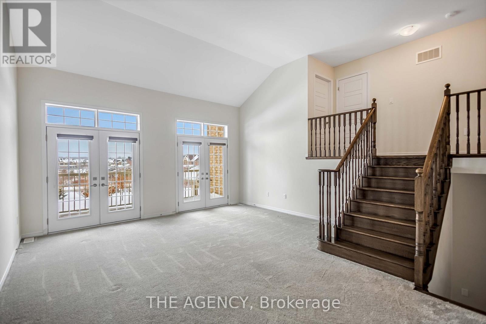 36 Maclachlan Avenue, Haldimand, ON - Indoor Photo Showing Other Room