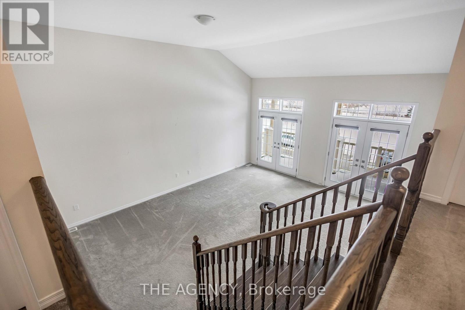 36 Maclachlan Avenue, Haldimand, ON - Indoor Photo Showing Other Room