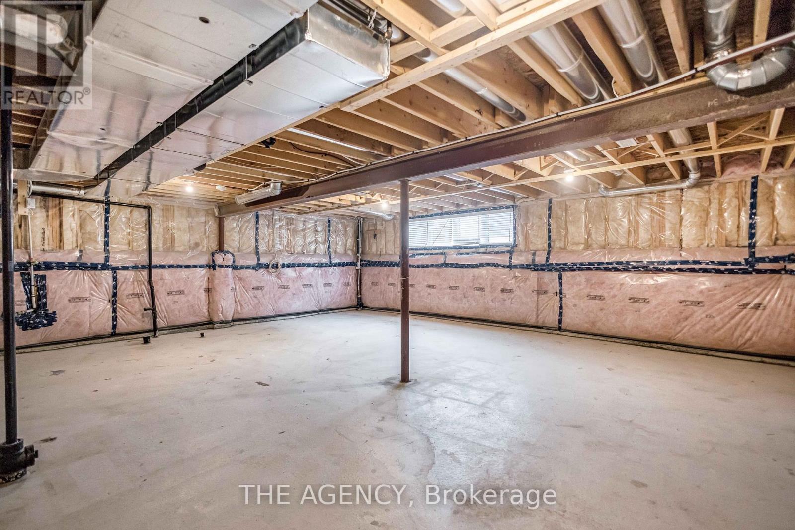 36 Maclachlan Avenue, Haldimand, ON - Indoor Photo Showing Basement