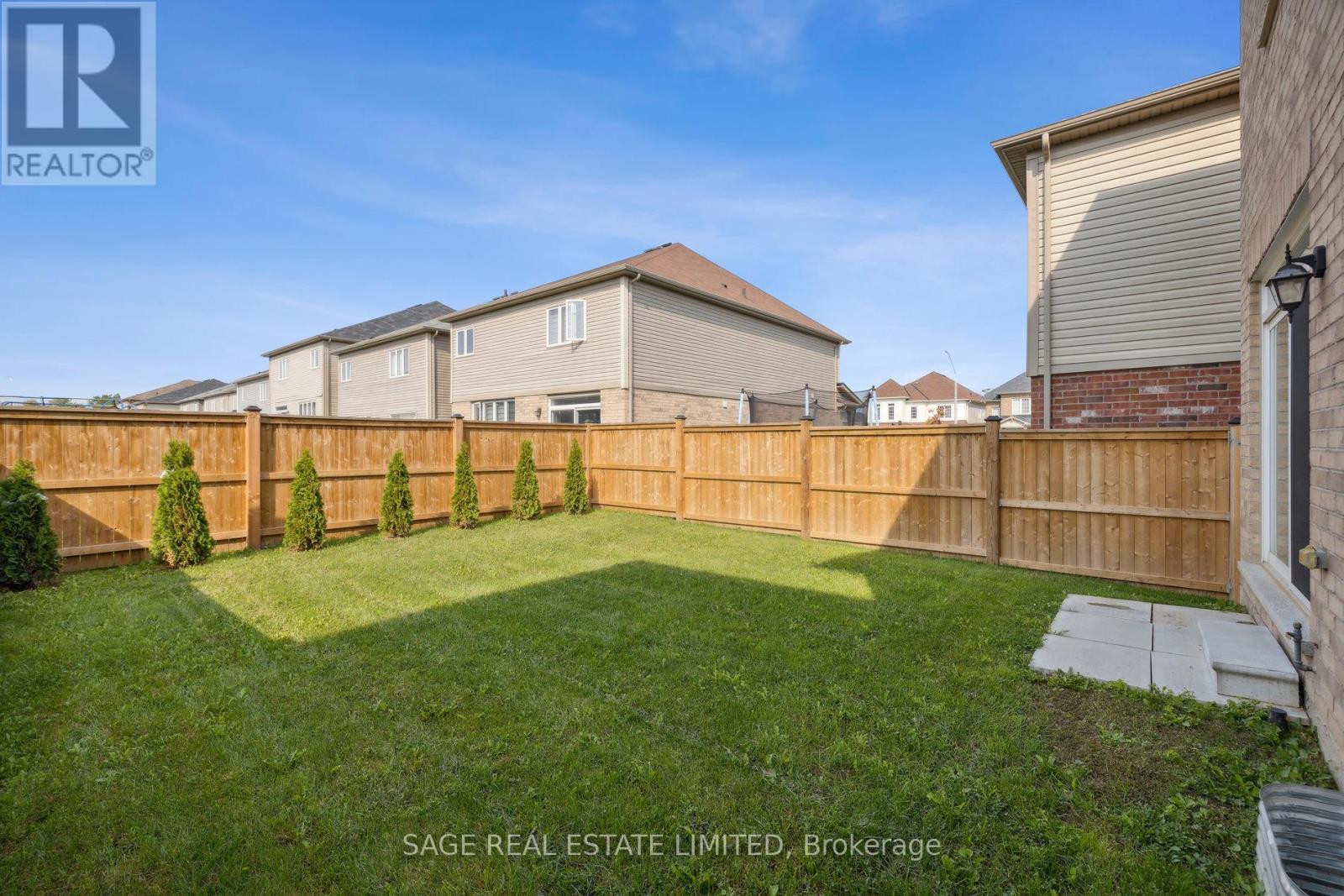 5 Legacy Lane, Thorold, ON - Outdoor