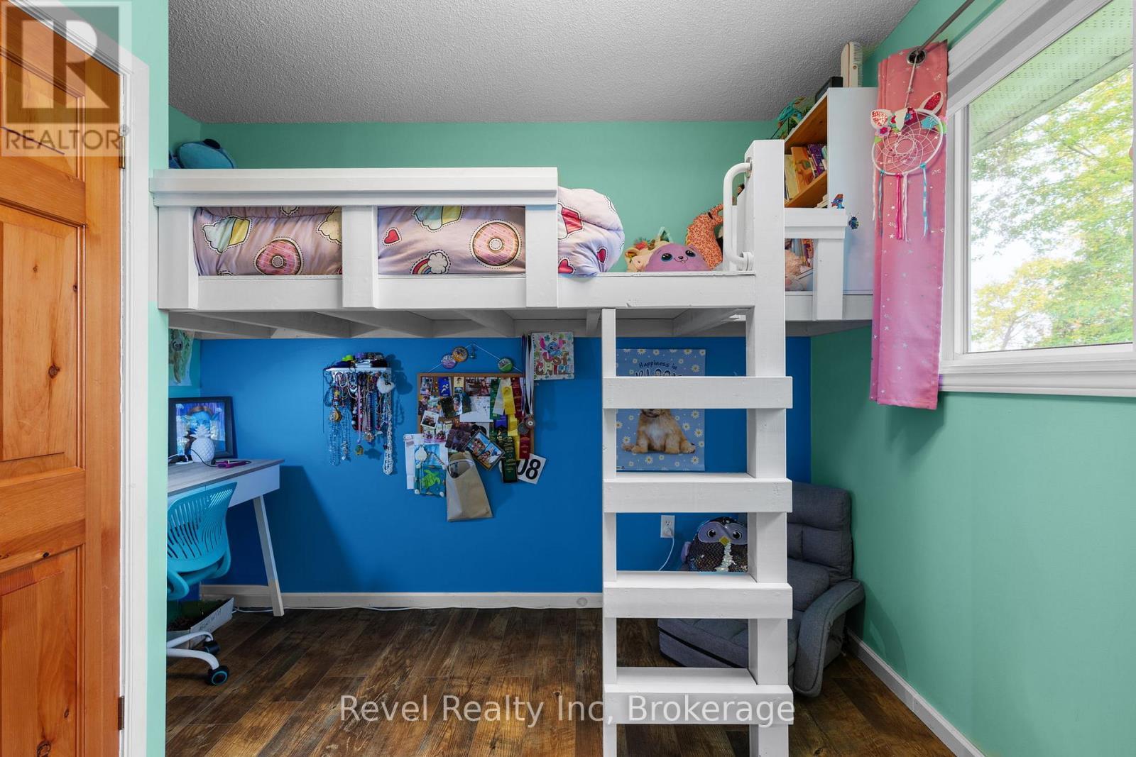 210 Burnett'S Road, Mckellar, ON - Indoor