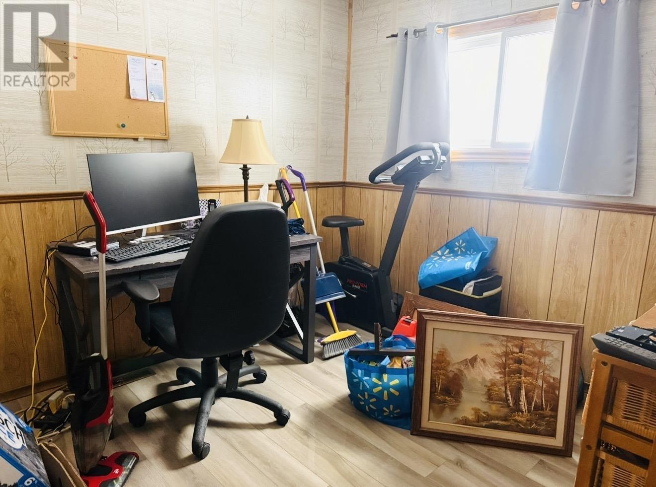 68 Elliott Rd, Sault Ste. Marie, ON - Indoor Photo Showing Office