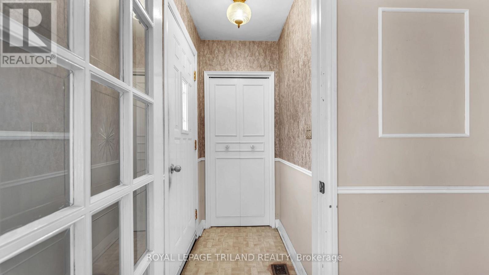 50 Glass Avenue, London East (East N), ON - Indoor Photo Showing Other Room