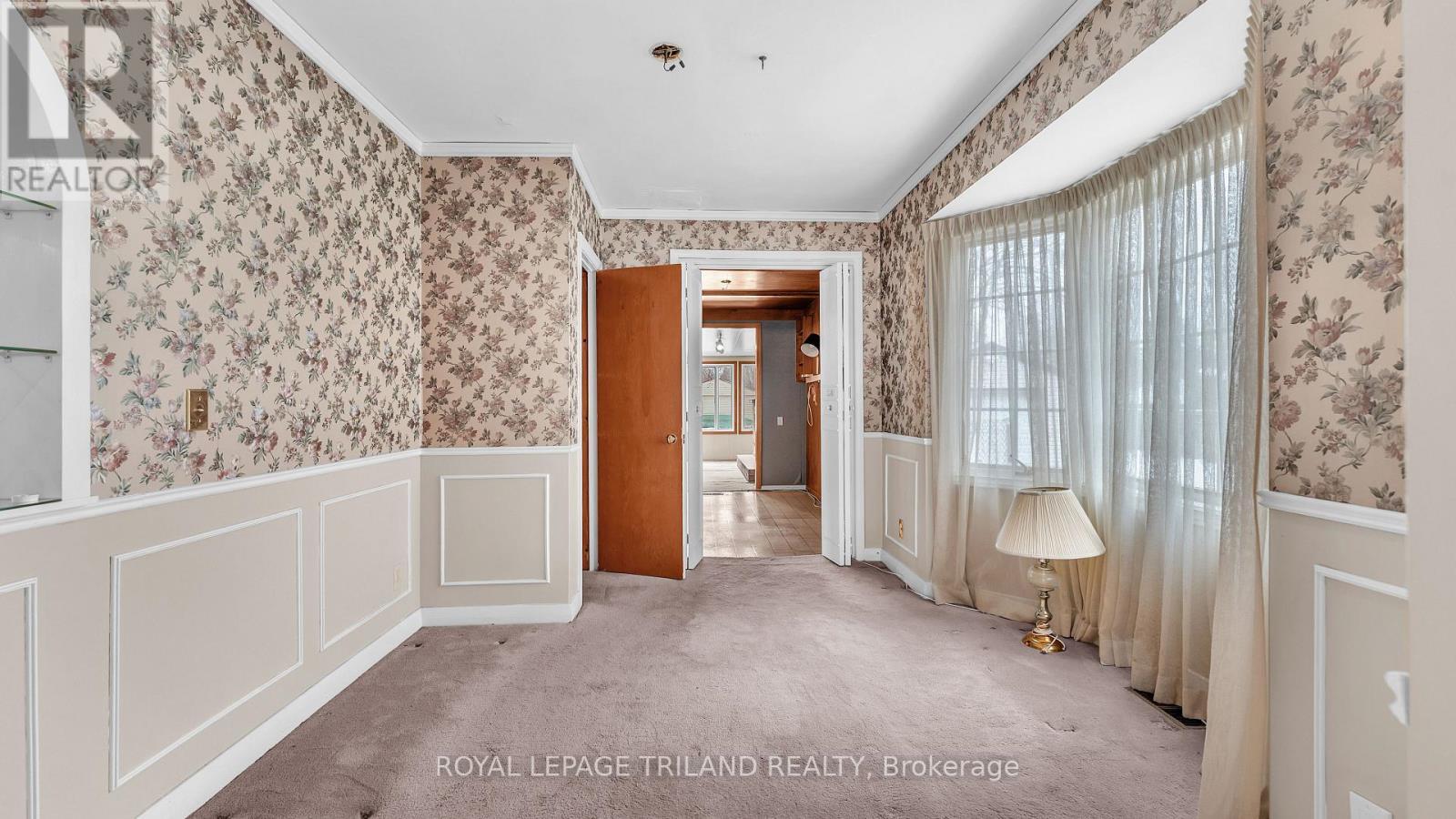 50 Glass Avenue, London East (East N), ON - Indoor Photo Showing Other Room