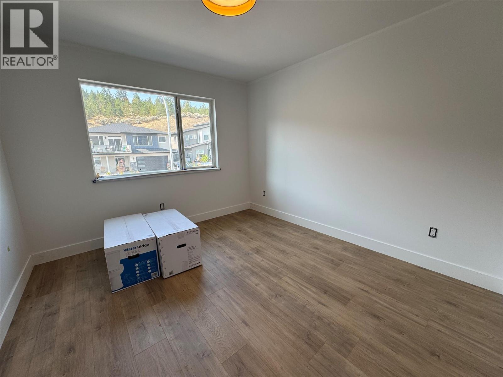 Loft - 2170 Galore Crescent, Kamloops, BC - Indoor Photo Showing Other Room