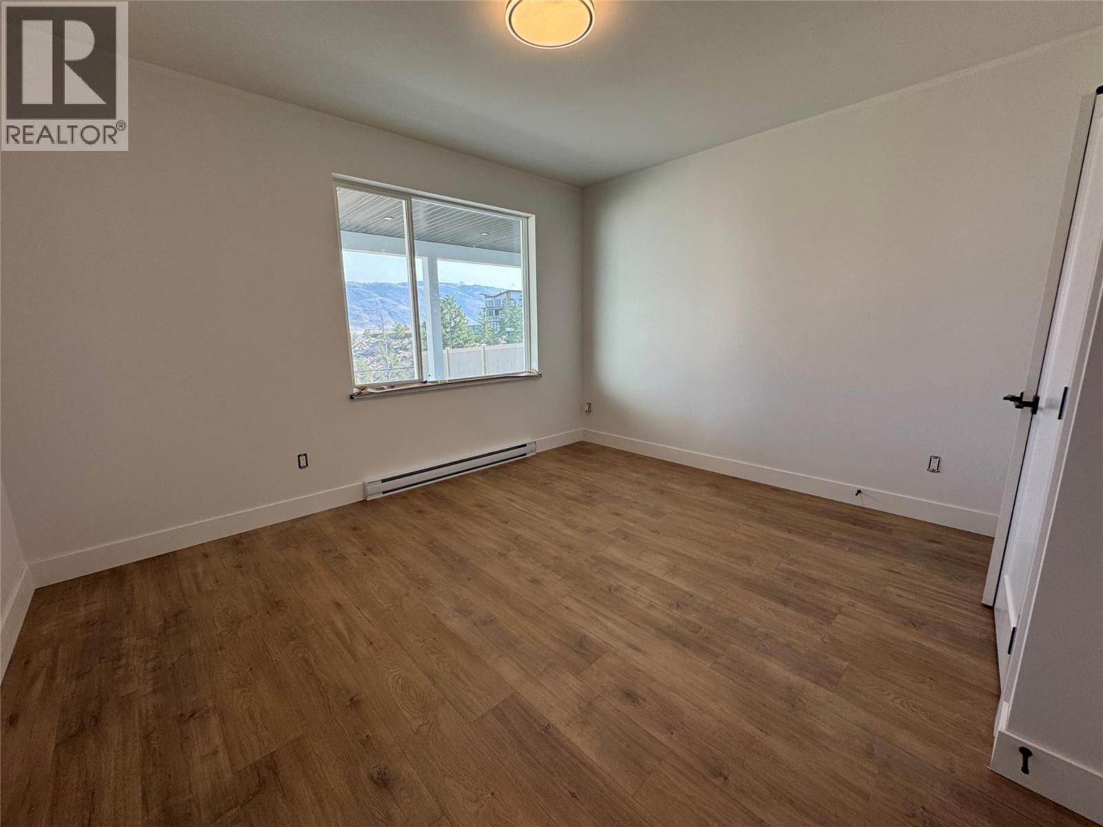 Suite bedroom - 2170 Galore Crescent, Kamloops, BC - Indoor Photo Showing Other Room