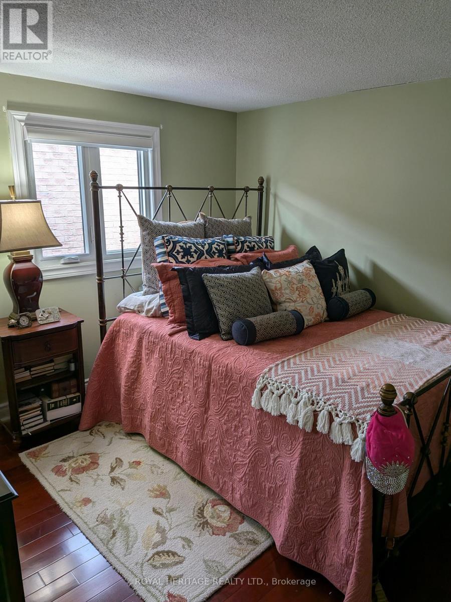 59 Hewitt Crescent, Ajax, ON - Indoor Photo Showing Bedroom