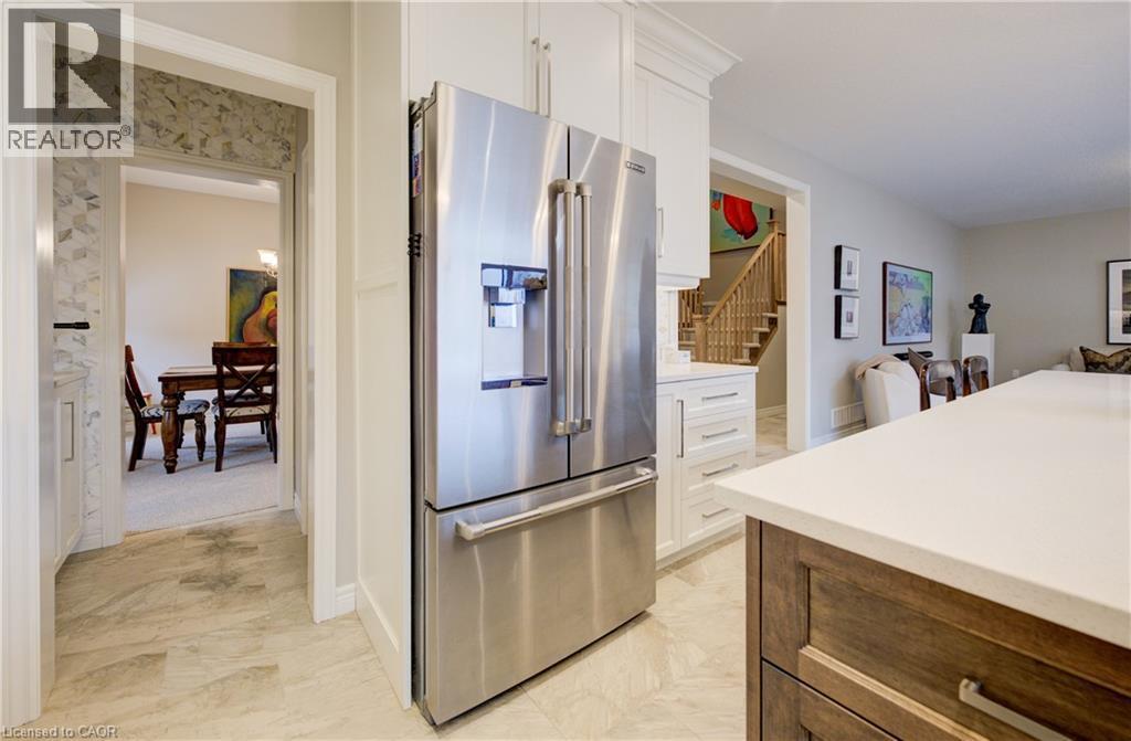 24 Festival Way, Binbrook, ON - Indoor Photo Showing Kitchen