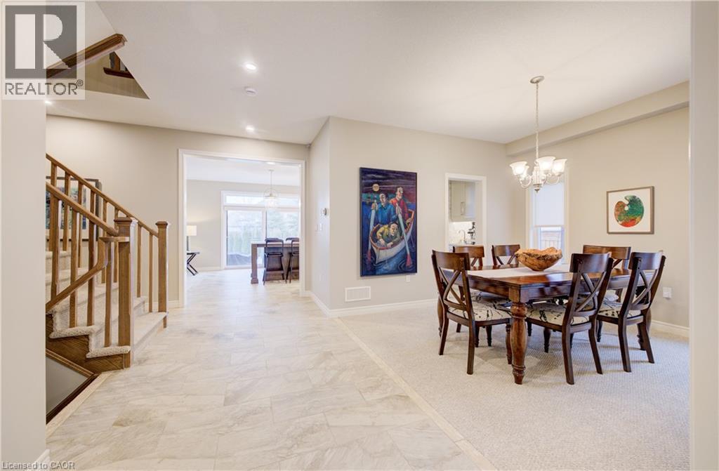 24 Festival Way, Binbrook, ON - Indoor Photo Showing Dining Room
