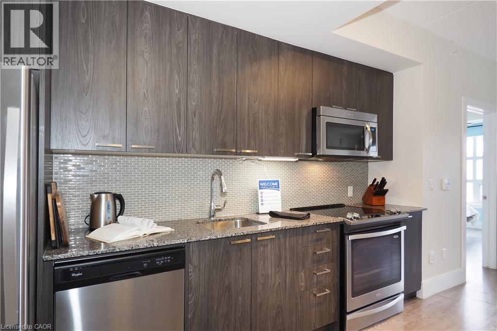 155 St Leger Street Unit# 206, Kitchener, ON - Indoor Photo Showing Kitchen With Upgraded Kitchen