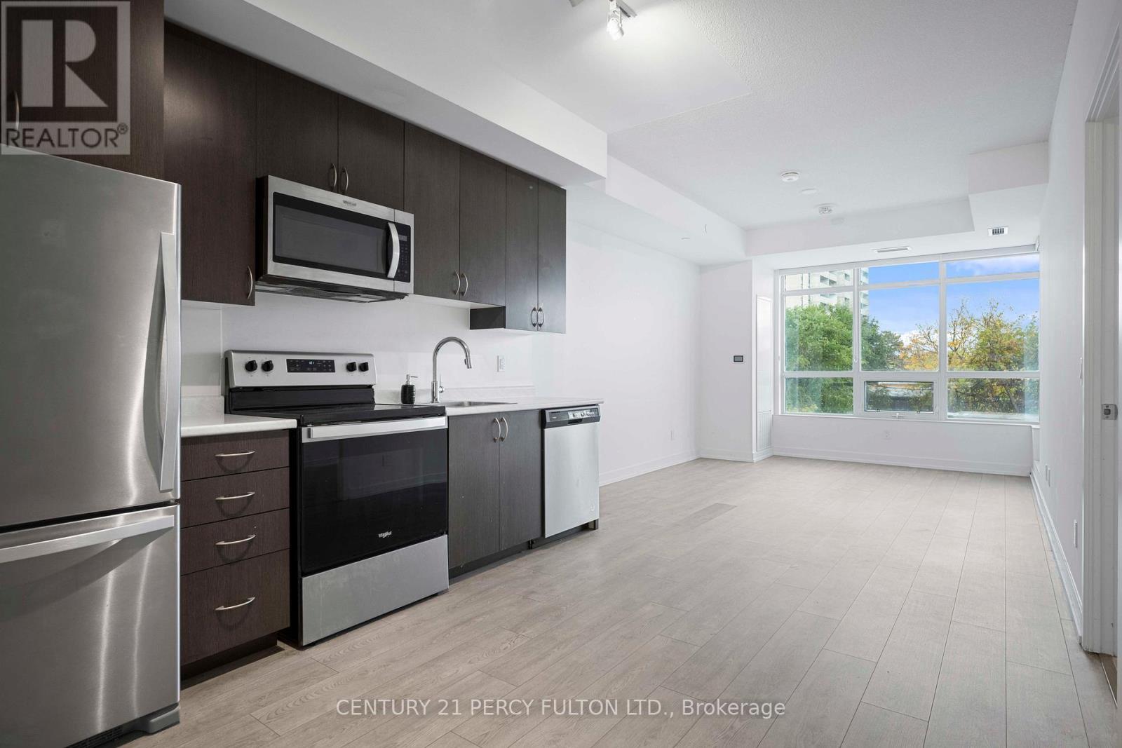 204 - 10 Wilby Crescent, Toronto, ON - Indoor Photo Showing Kitchen With Stainless Steel Kitchen