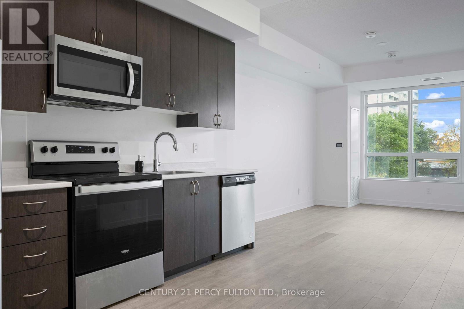 204 - 10 Wilby Crescent, Toronto, ON - Indoor Photo Showing Kitchen