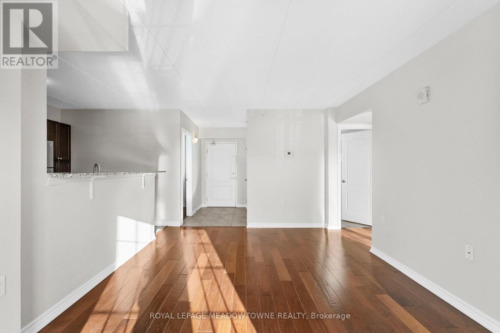 310 - 1470 Main Street E, Milton, ON - Indoor Photo Showing Other Room