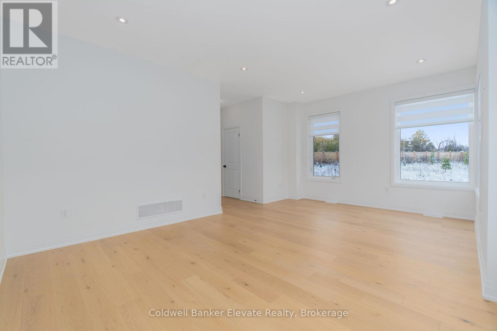 72 Windtree Way, Halton Hills, ON - Indoor Photo Showing Other Room