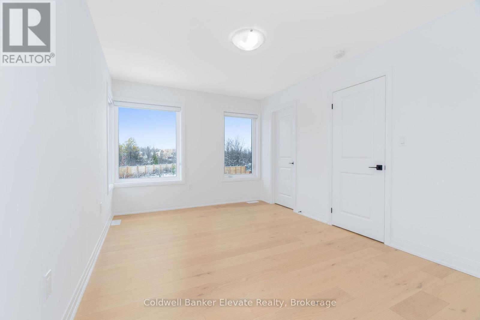 72 Windtree Way, Halton Hills, ON - Indoor Photo Showing Other Room