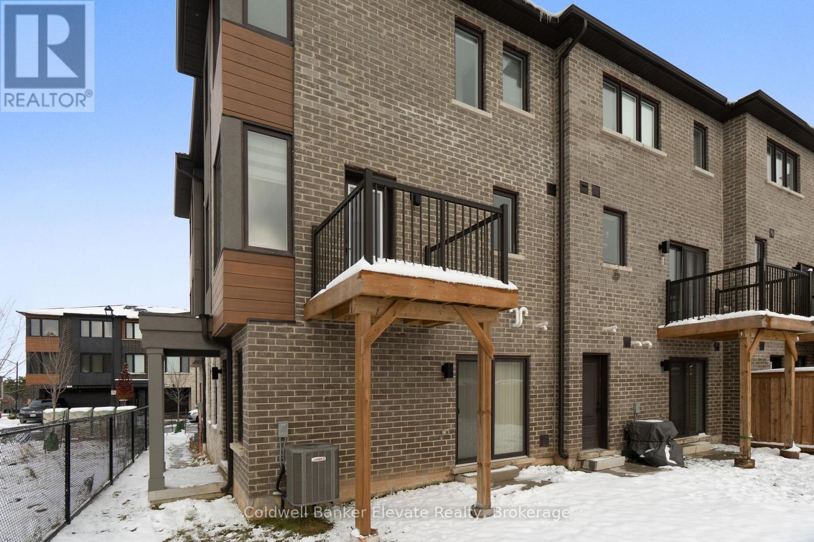 72 Windtree Way, Halton Hills, ON - Outdoor With Exterior