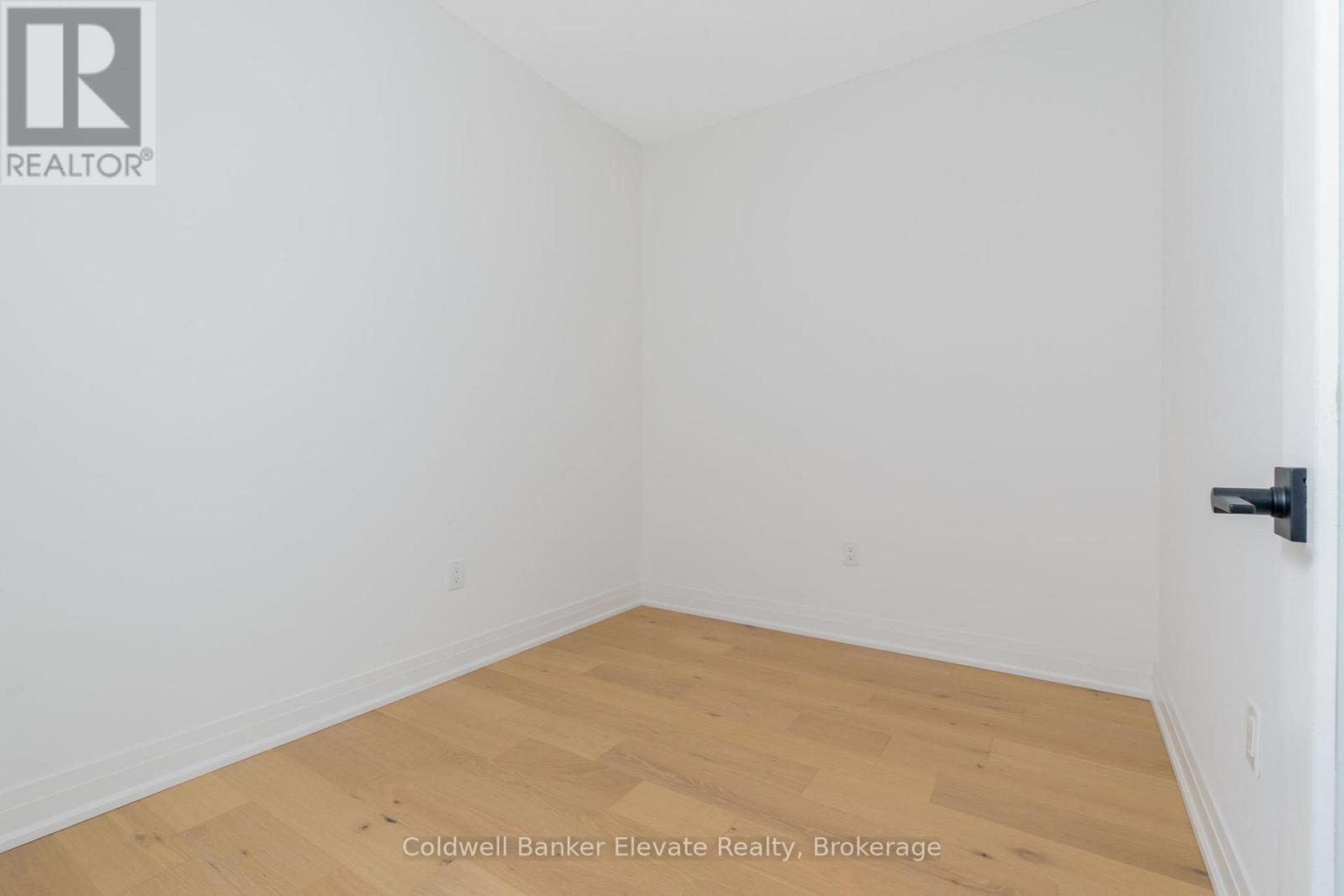 72 Windtree Way, Halton Hills, ON - Indoor Photo Showing Other Room