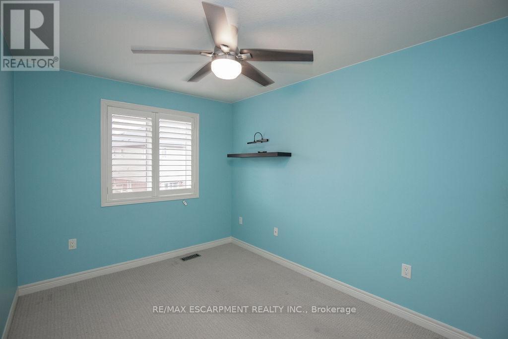 85 Chamomile Drive, Hamilton, ON - Indoor Photo Showing Other Room