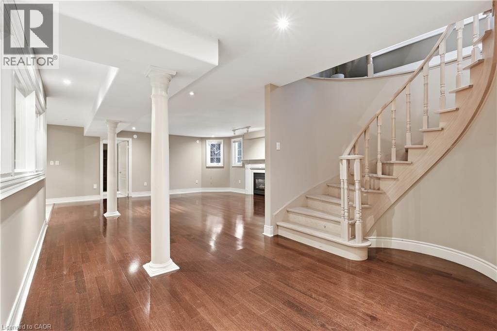 4184 Arbourfield Drive, Burlington, ON - Indoor Photo Showing Other Room