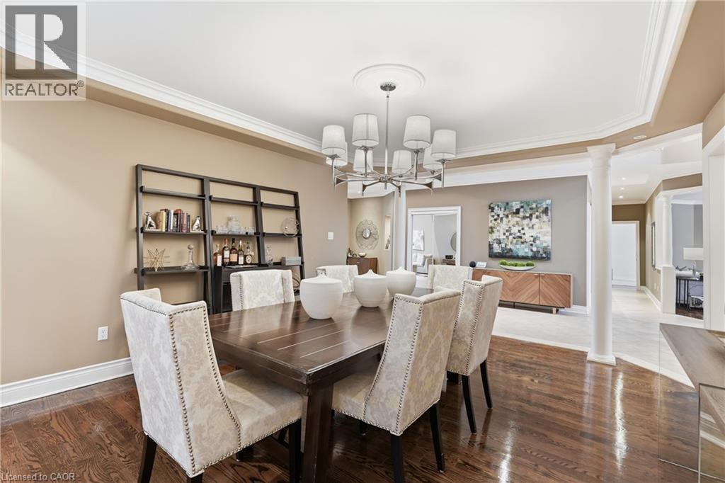 4184 Arbourfield Drive, Burlington, ON - Indoor Photo Showing Dining Room