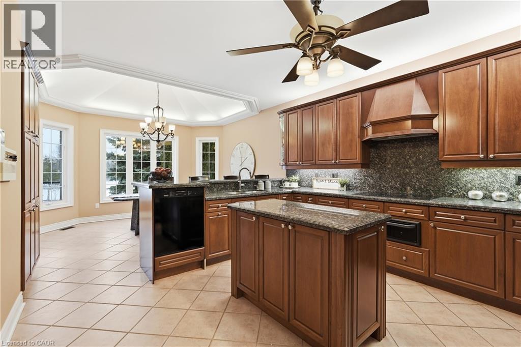 4184 Arbourfield Drive, Burlington, ON - Indoor Photo Showing Kitchen