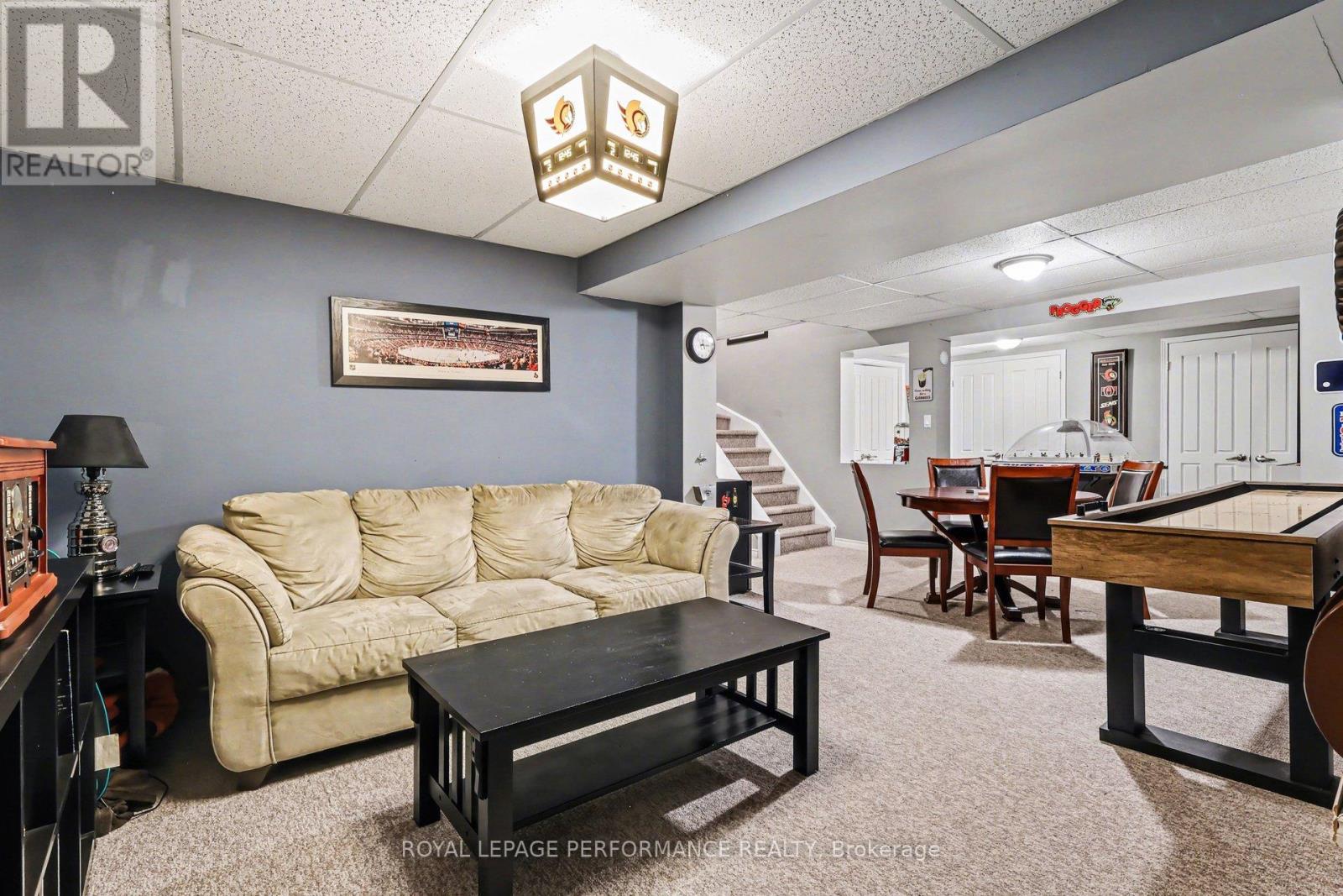 1606 Westport Crescent, Ottawa, ON - Indoor