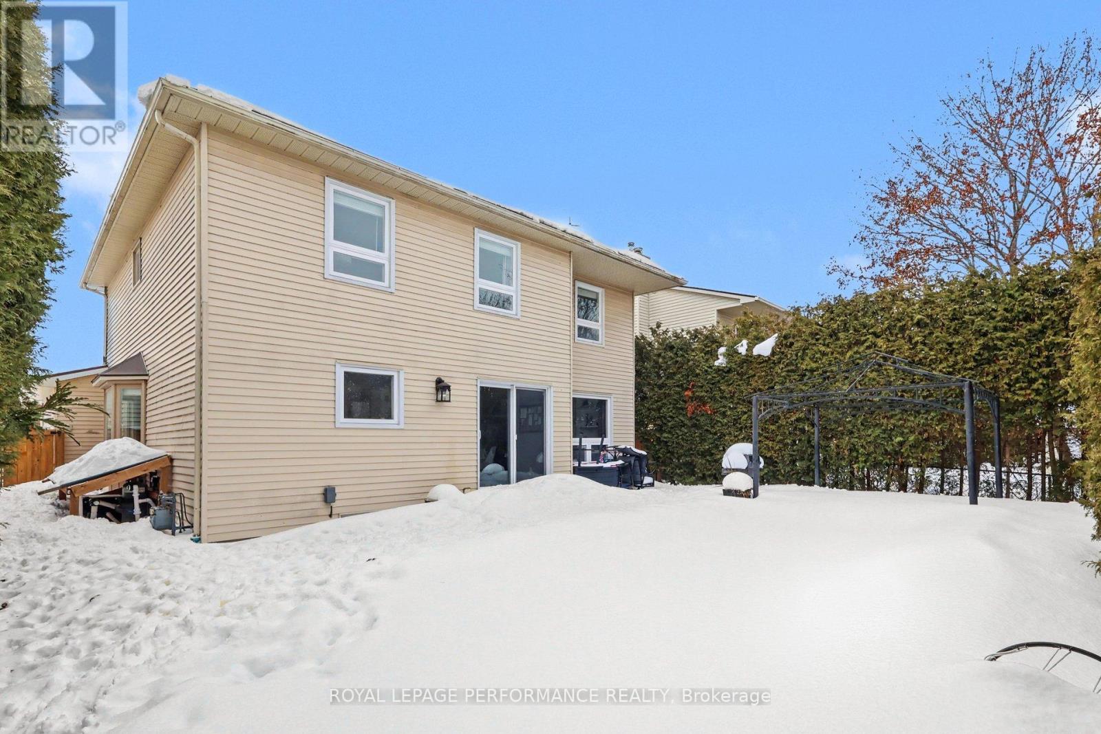 1606 Westport Crescent, Ottawa, ON - Outdoor With Exterior