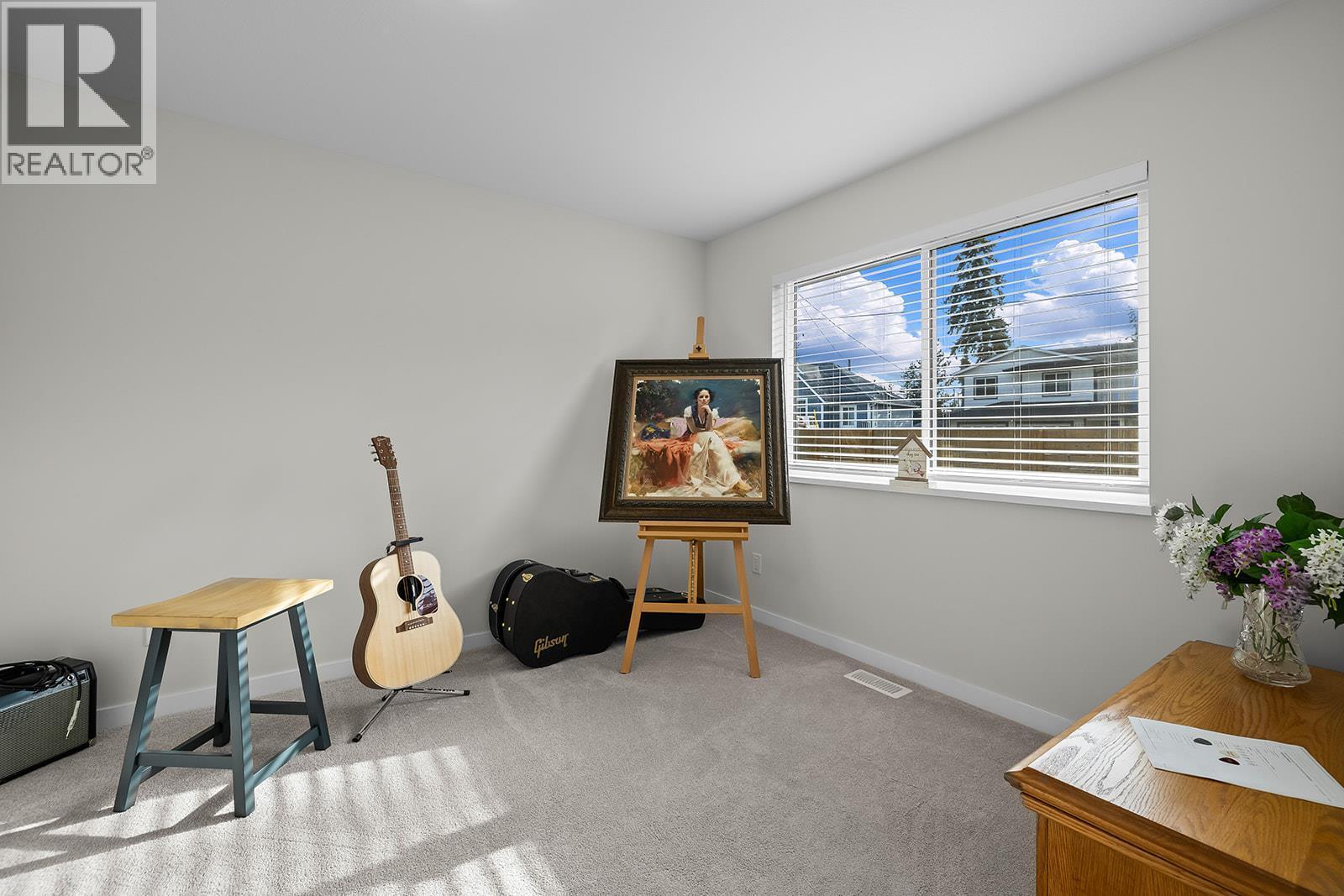 664 Muir Road, Kelowna, BC - Indoor