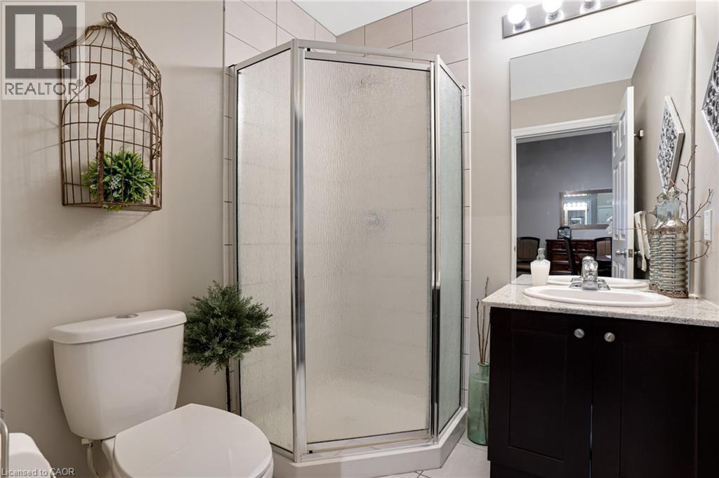 170 Water Street N Unit# 1206, Cambridge, ON - Indoor Photo Showing Bathroom