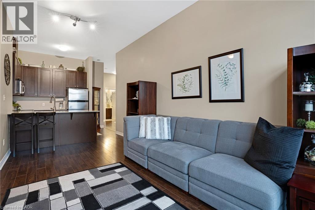 170 Water Street N Unit# 1206, Cambridge, ON - Indoor Photo Showing Living Room