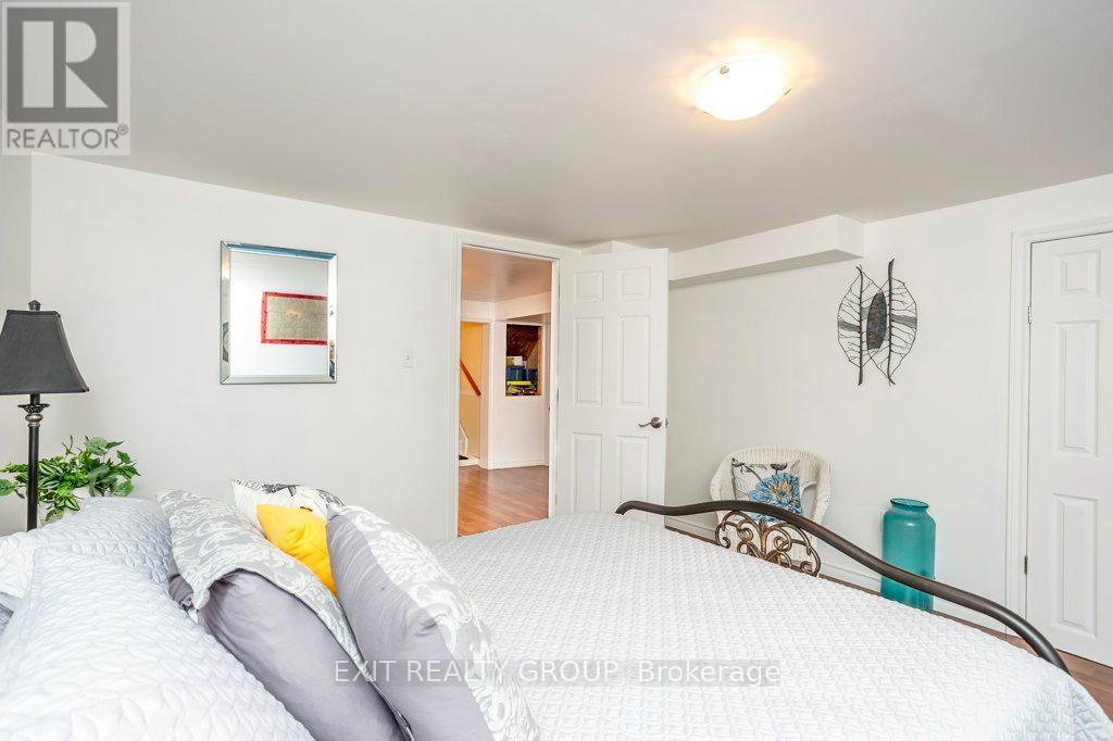 640 Victoria Street N, Tweed (Hungerford (Twp)), ON - Indoor Photo Showing Bedroom