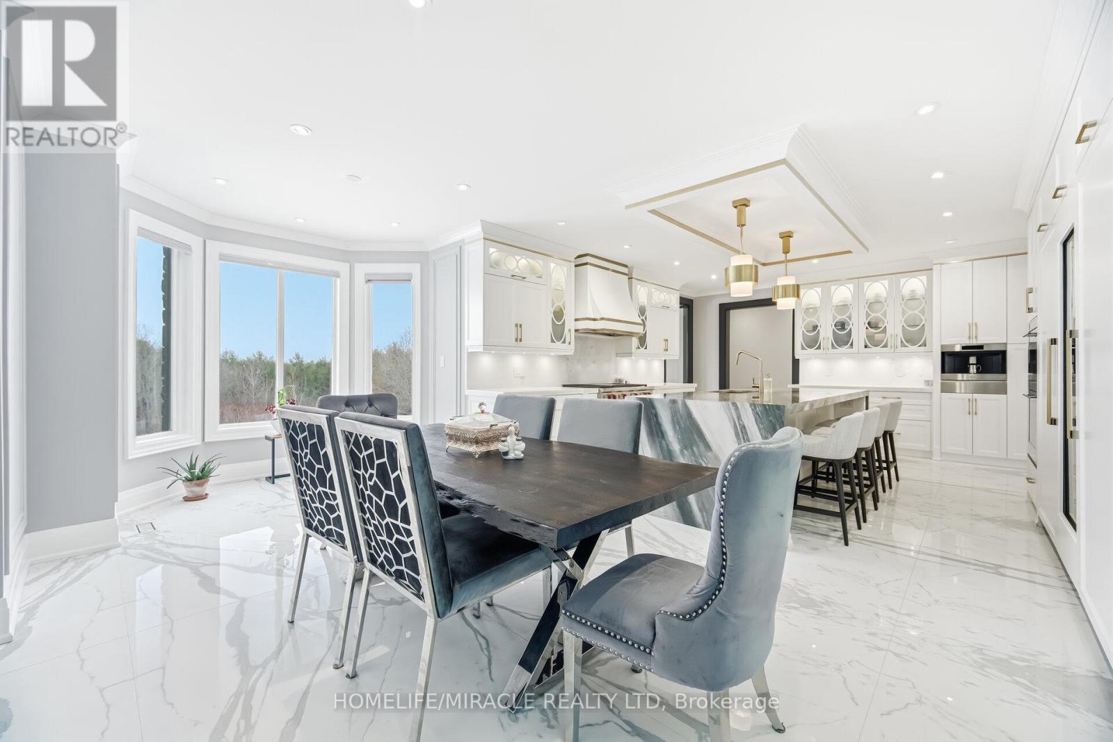 56 Orico Court, Vaughan, ON - Indoor Photo Showing Dining Room
