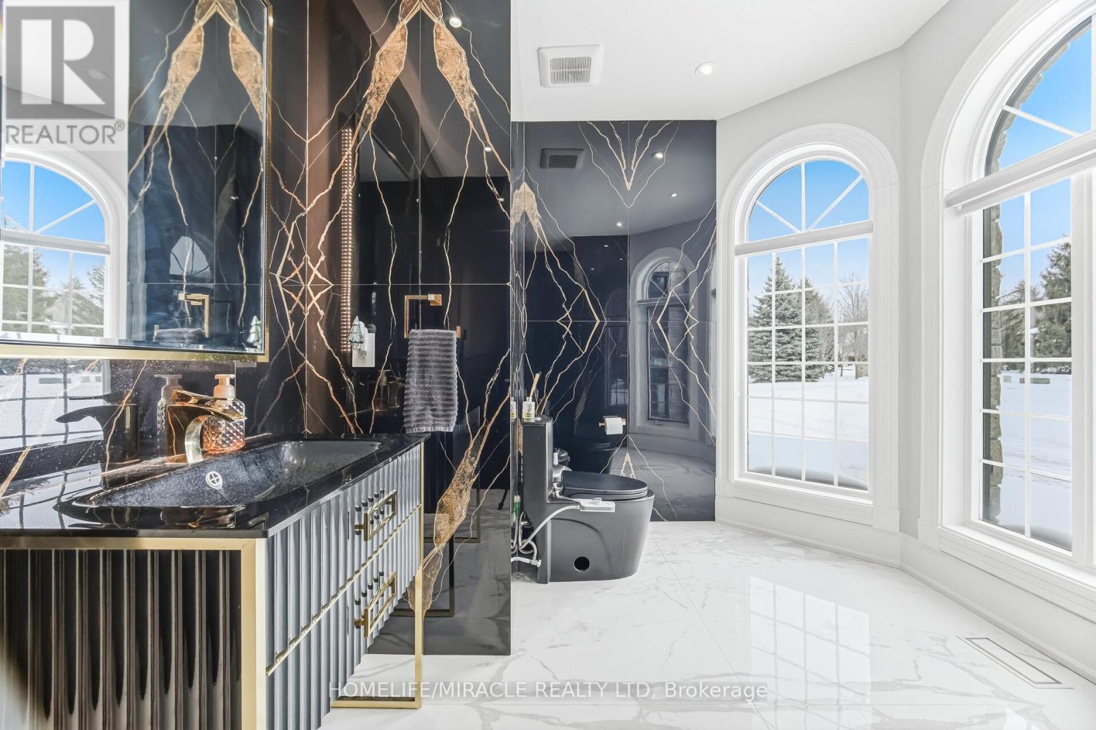 56 Orico Court, Vaughan, ON - Indoor Photo Showing Other Room