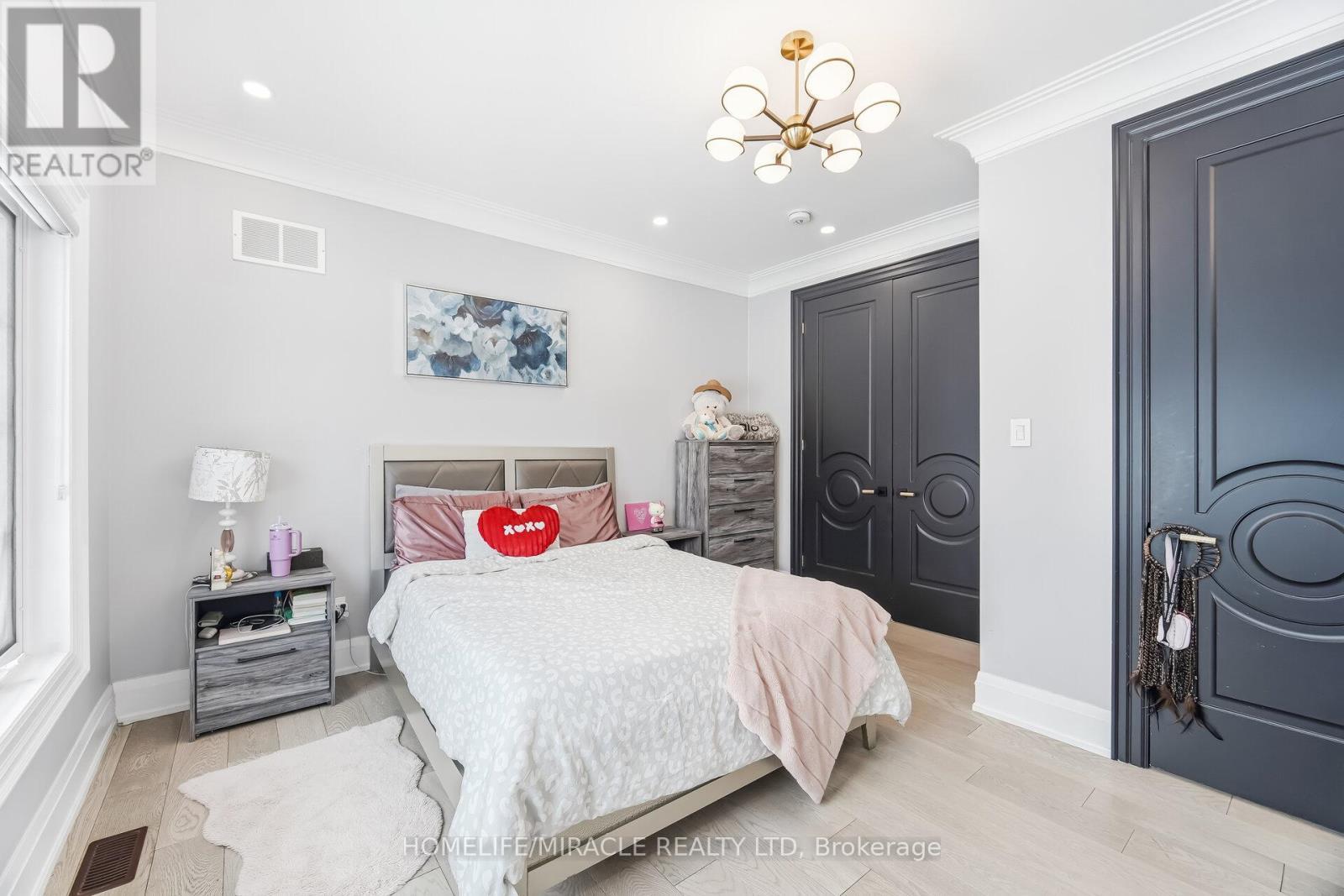 56 Orico Court, Vaughan, ON - Indoor Photo Showing Bedroom