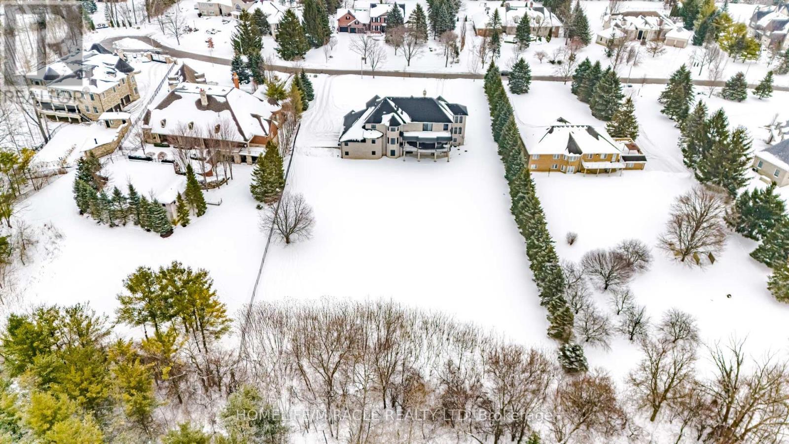 56 Orico Court, Vaughan, ON - Outdoor With View