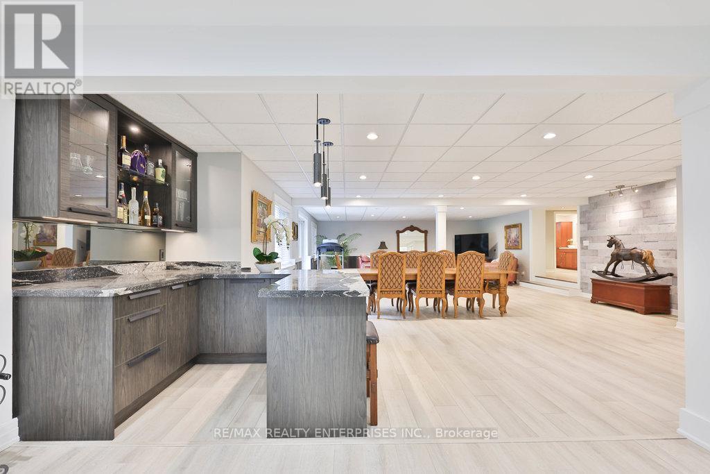 1520 Drymen Crescent, Mississauga, ON - Indoor Photo Showing Other Room