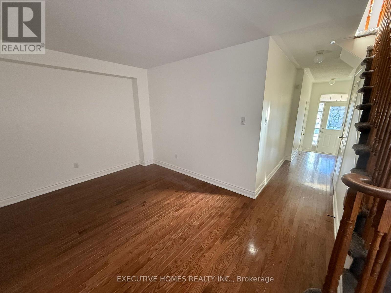 100 Sandcherry Crescent, Brampton, ON - Indoor Photo Showing Other Room