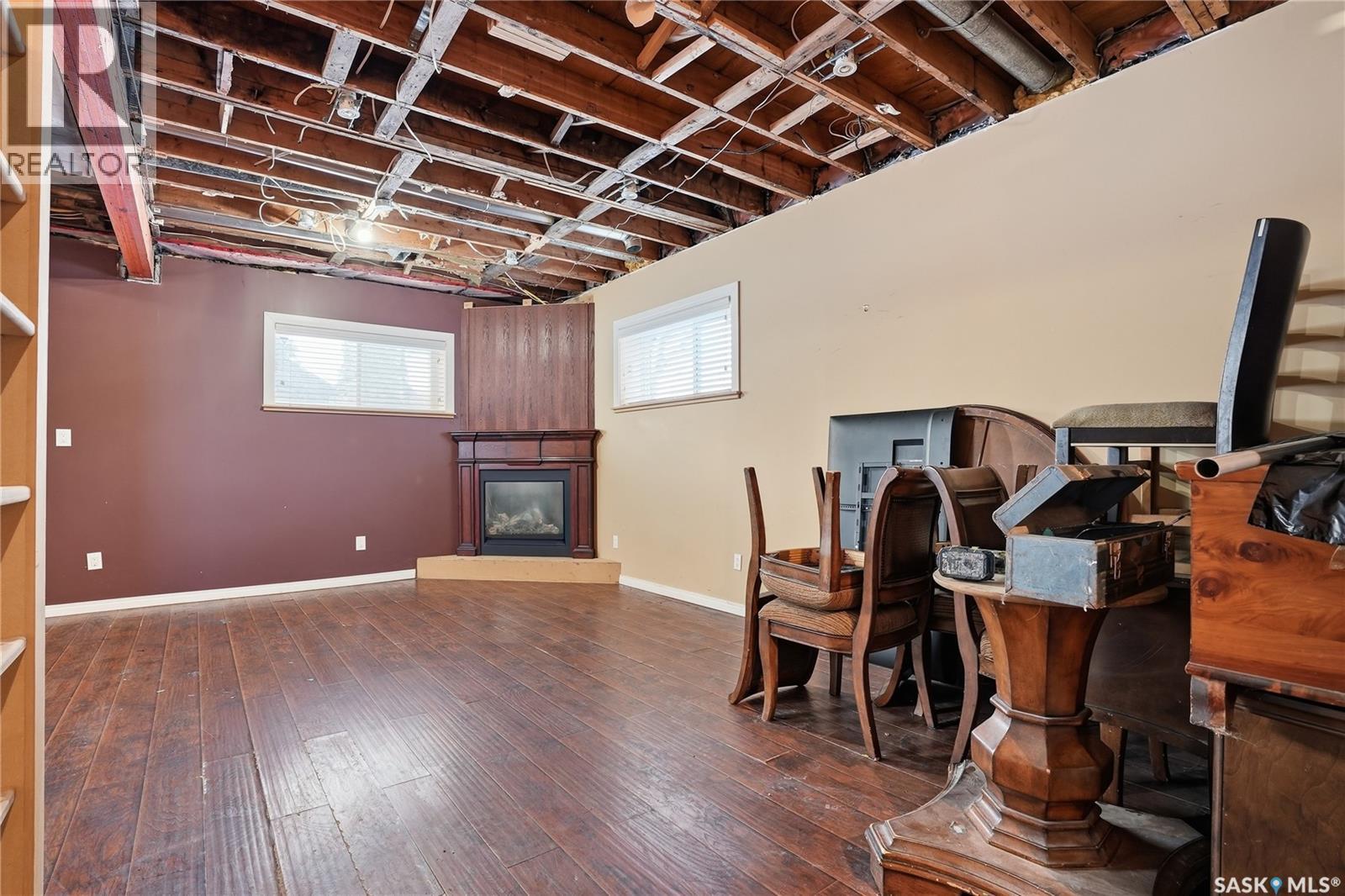 5 4Th Avenue N, Martensville, SK - Indoor With Fireplace
