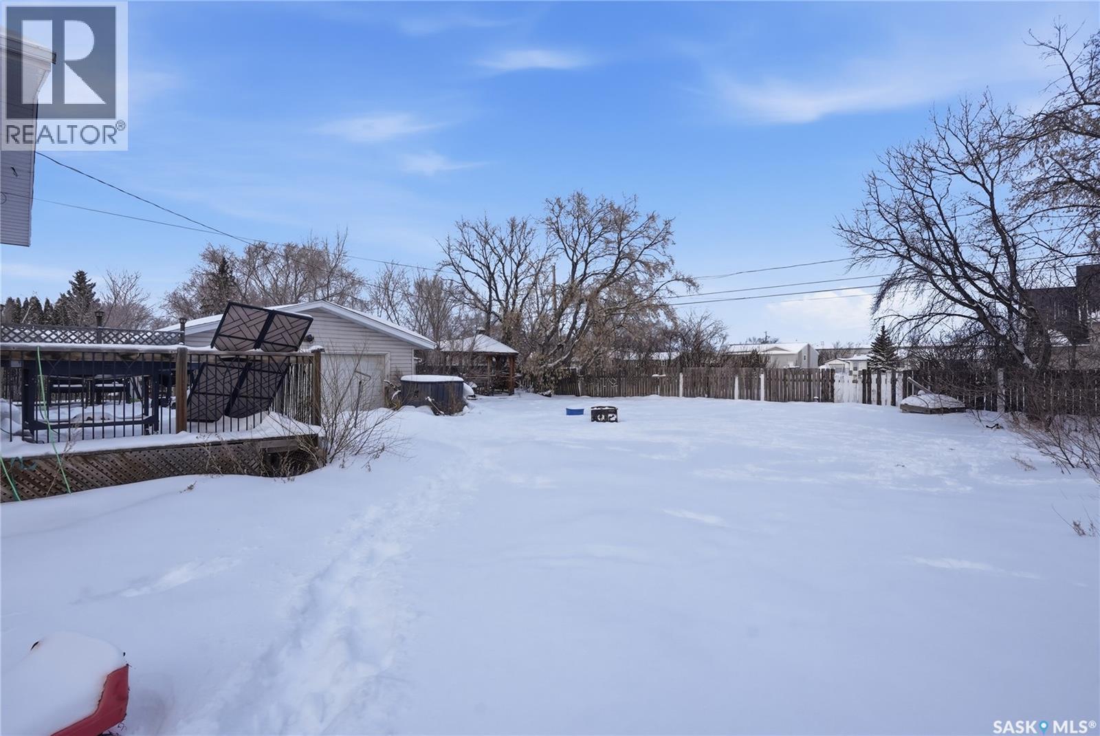5 4Th Avenue N, Martensville, SK - Outdoor