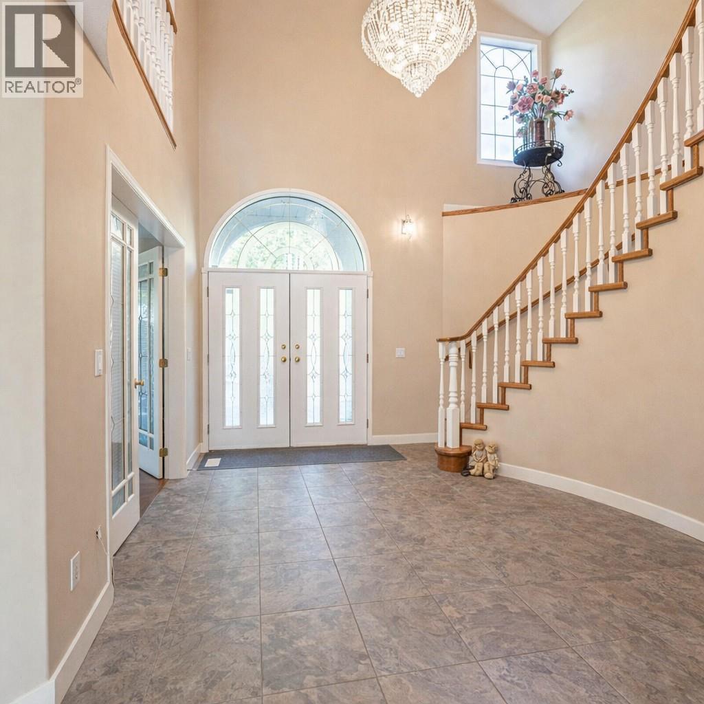 1465 West Kelowna Road, West Kelowna, BC - Indoor Photo Showing Other Room