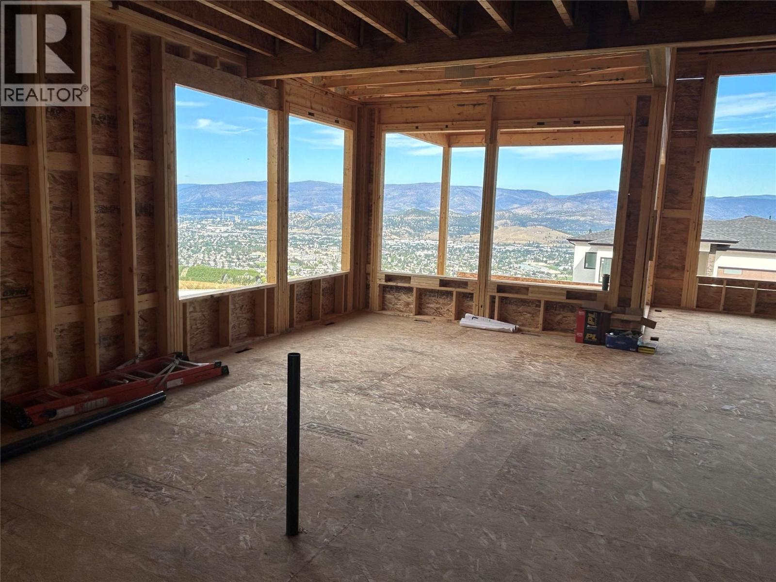 245 Turnberry Street Lot# 8, Kelowna, BC - Indoor Photo Showing Other Room