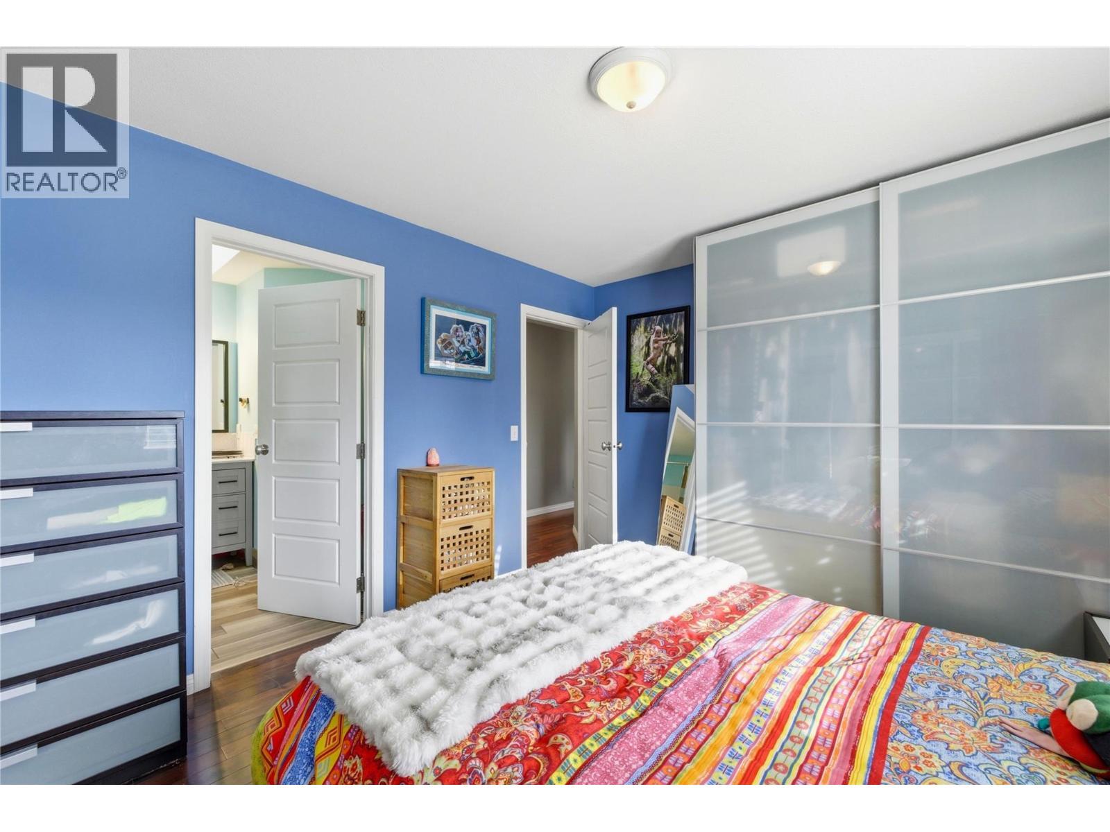 3109 Ensign Way, Kelowna, BC - Indoor Photo Showing Bedroom
