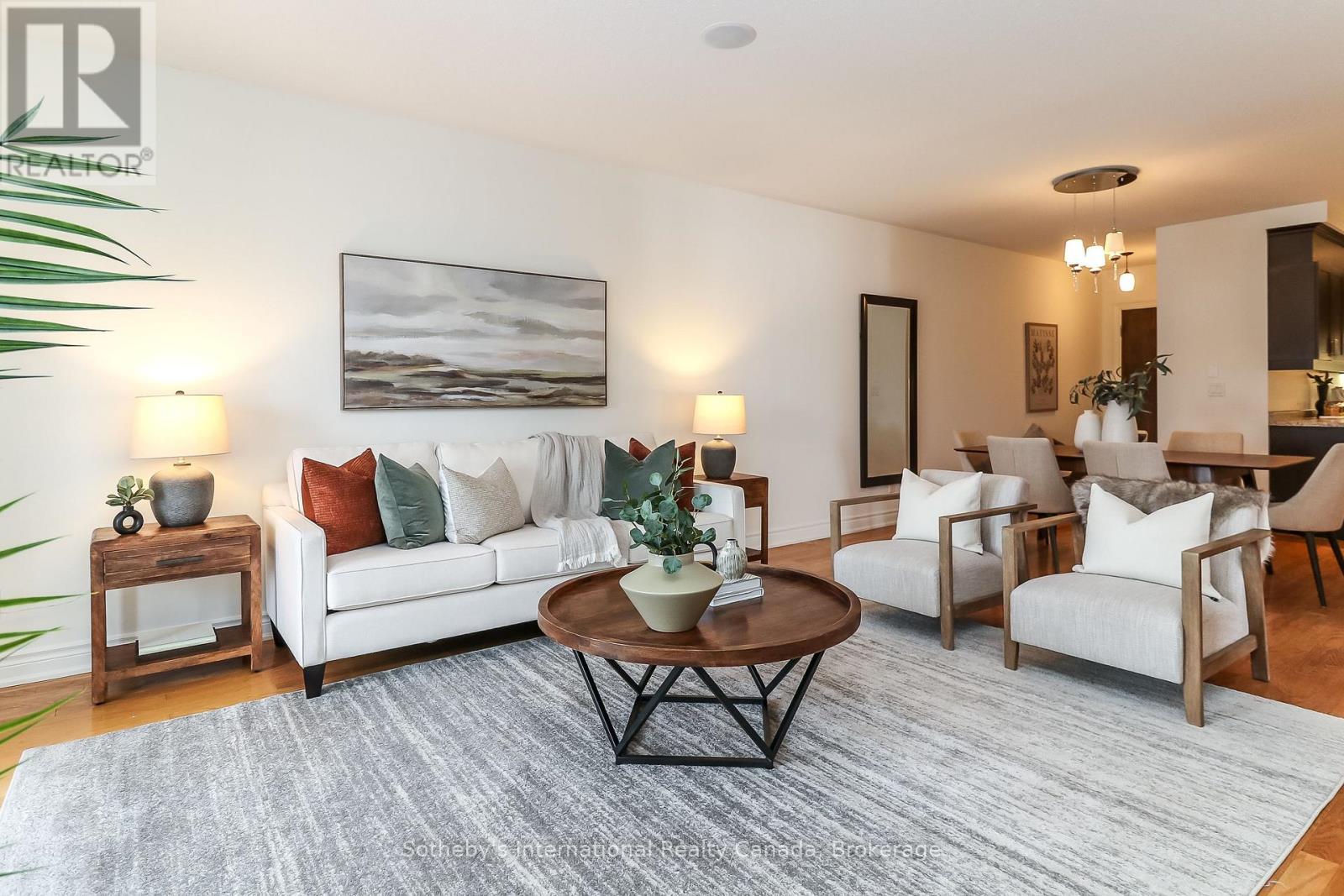 308 - 25 Beaver Street S, Blue Mountains, ON - Indoor Photo Showing Living Room