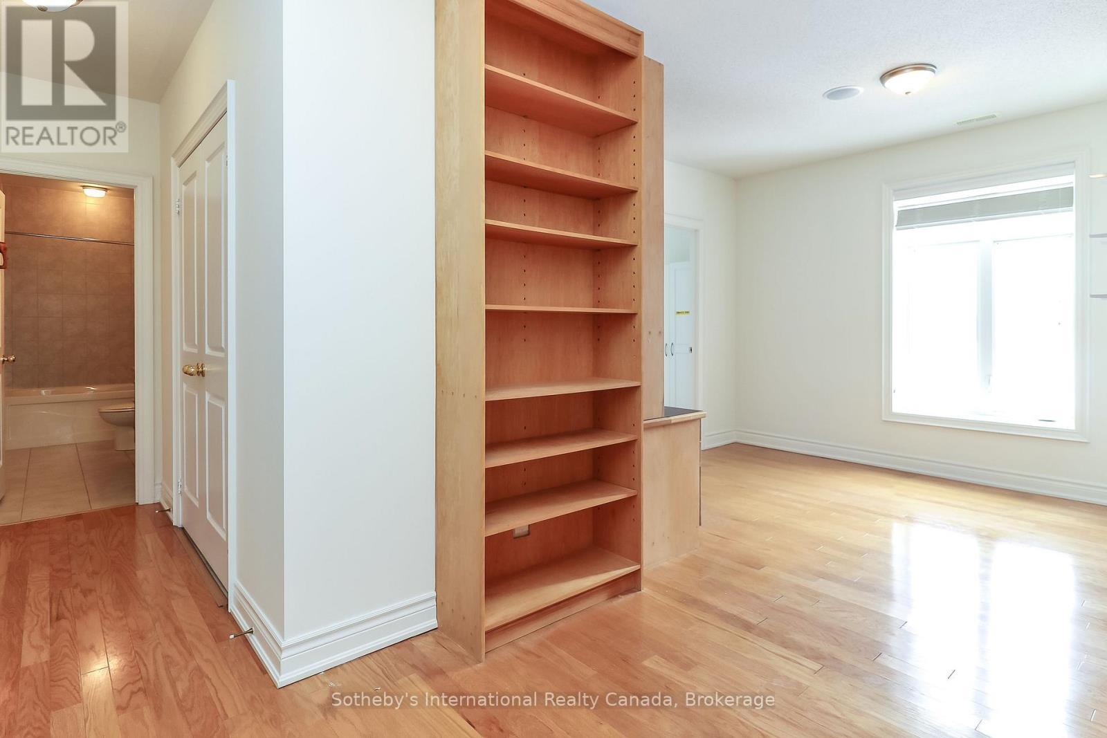 308 - 25 Beaver Street S, Blue Mountains, ON - Indoor Photo Showing Other Room