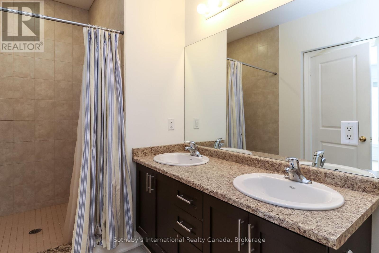 308 - 25 Beaver Street S, Blue Mountains, ON - Indoor Photo Showing Bathroom