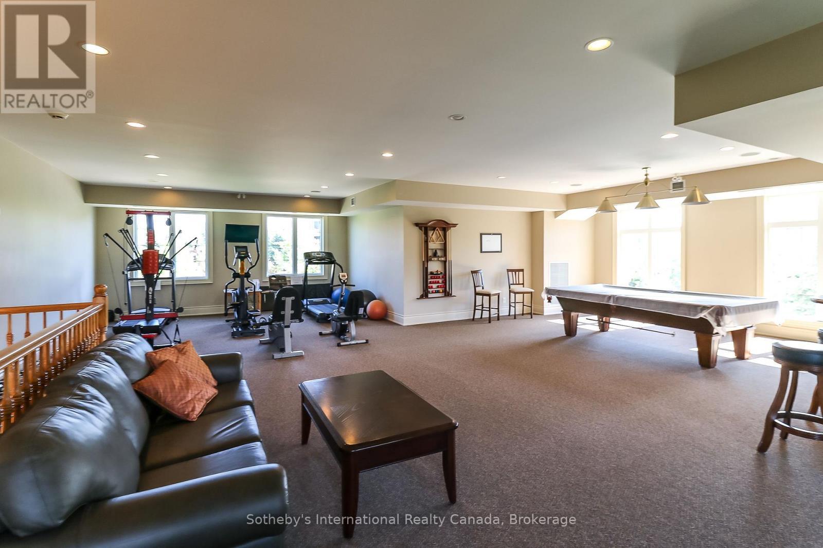 Community party room - 308 - 25 Beaver Street S, Blue Mountains, ON - Indoor