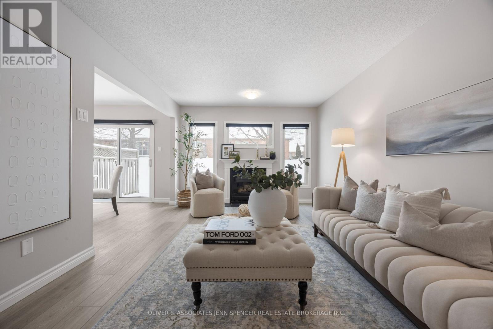 66 - 601 Grenfell Drive, London North (North C), ON - Indoor Photo Showing Living Room