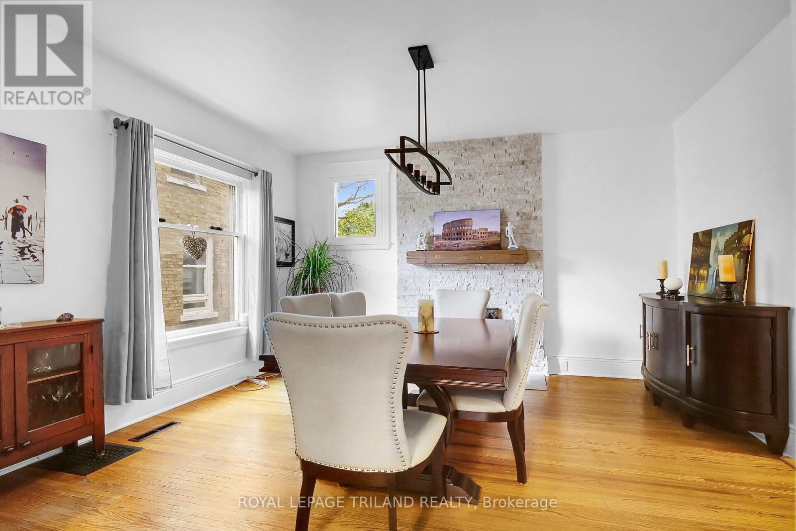 86 Kains Street, St. Thomas, ON - Indoor Photo Showing Dining Room