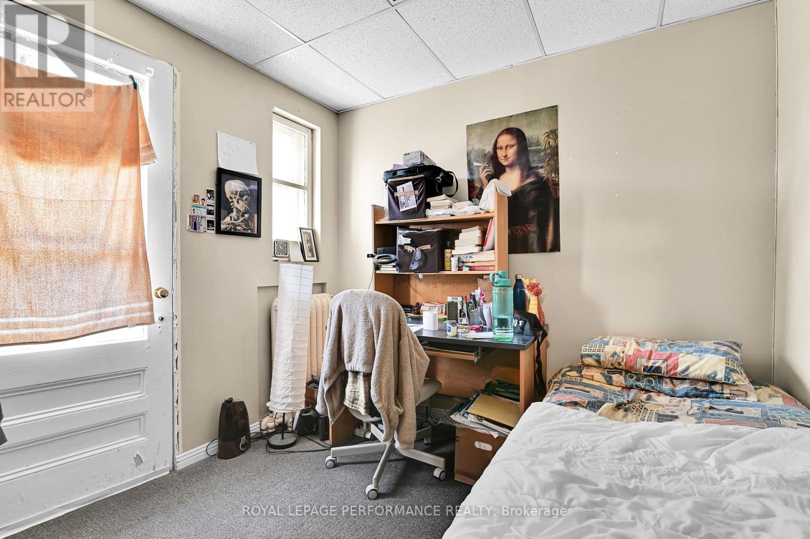 200 Metcalfe Street, Ottawa, ON