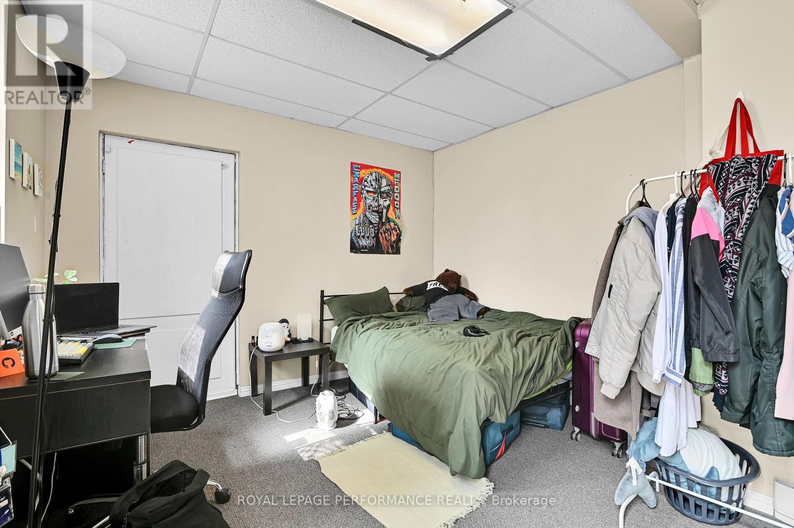 200 Metcalfe Street, Ottawa, ON